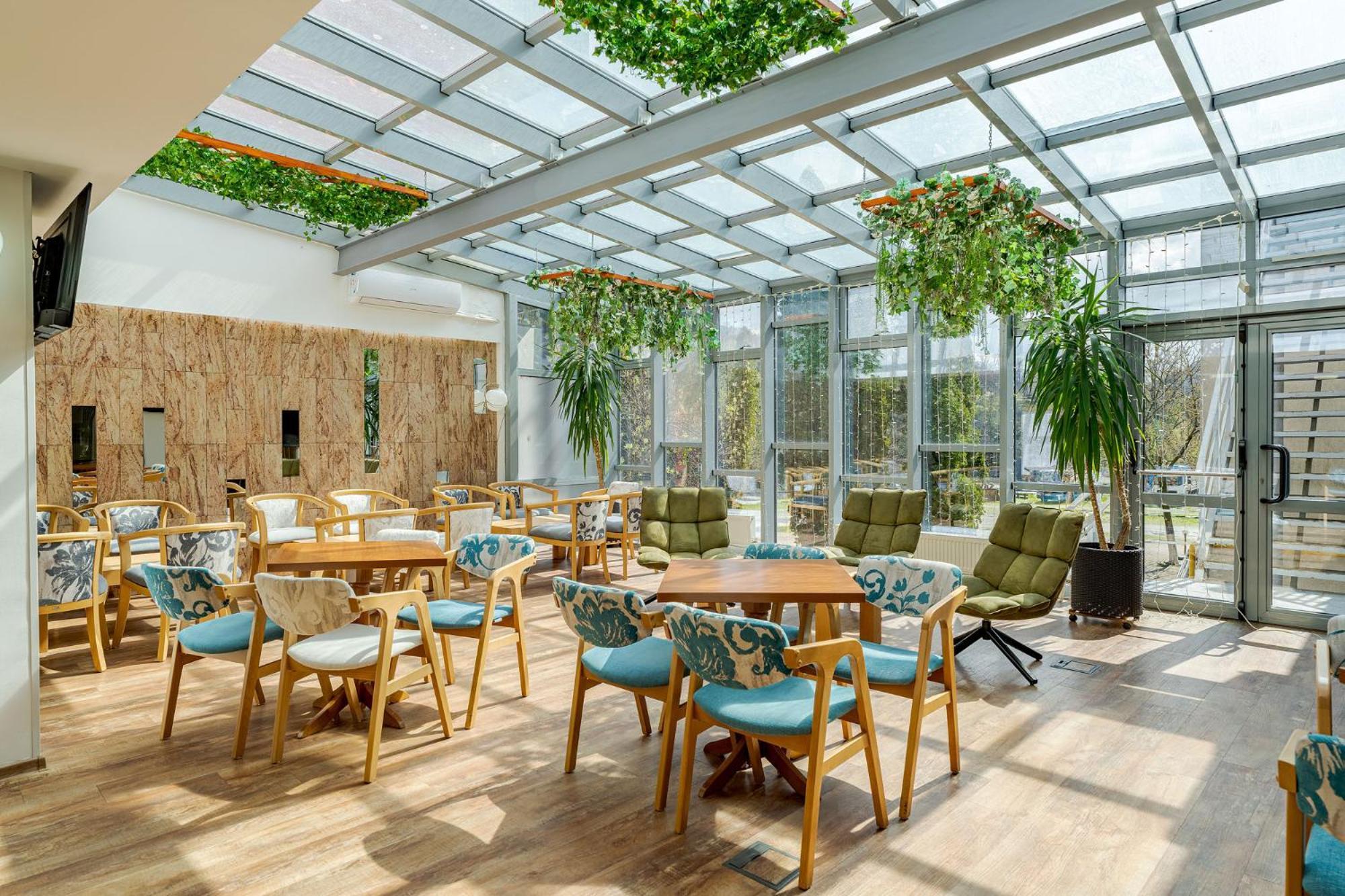 Hotel Complex Balnear Cozia - Corp Caciulata Călimăneşti Exterior foto
